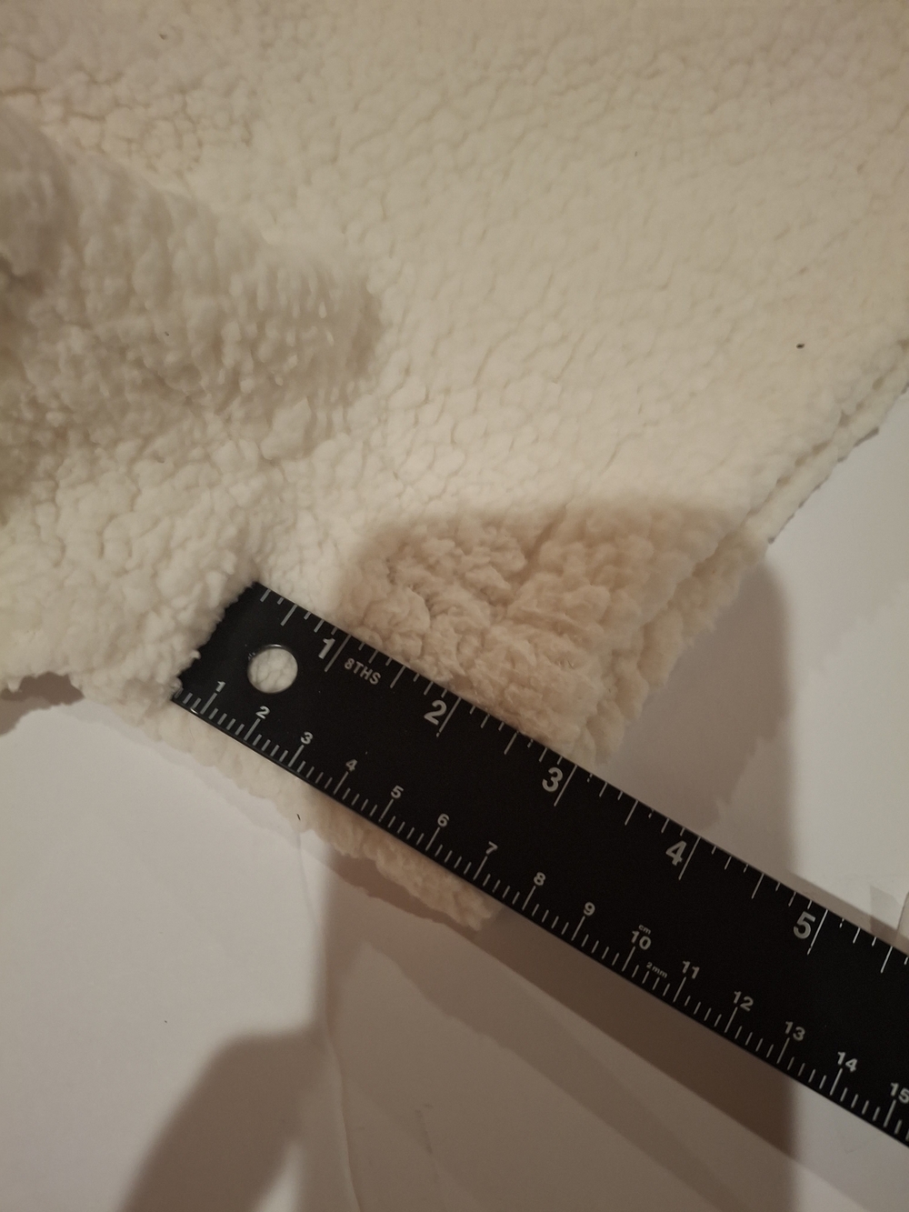 Gilly Hicks Cream Sherpa Lounge Shorts - Picture 4 of 8